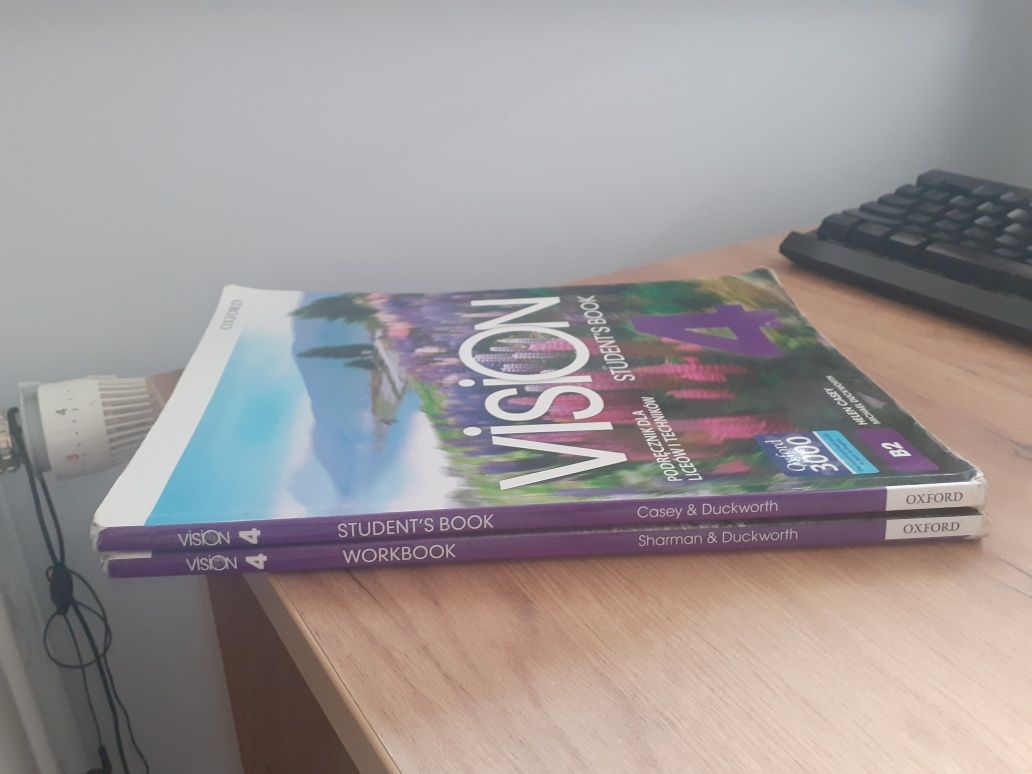 Podręcznik i ćwiczenia VISION 4 klasa język angielski