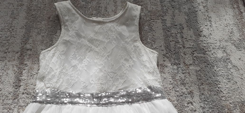 Sukienka biała  r. 152 biała, komunijna, jak nowa