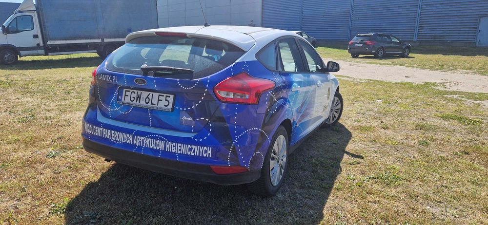 FORD FOCUS 1.6 Auta służbowe