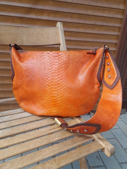 Сумочка Max Mara зі зміїної шкіри