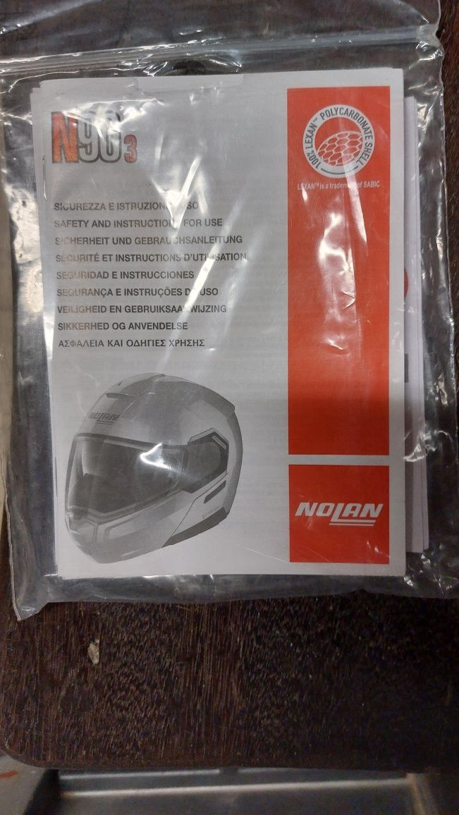 Capacete Nolan 90.3 tamanho M