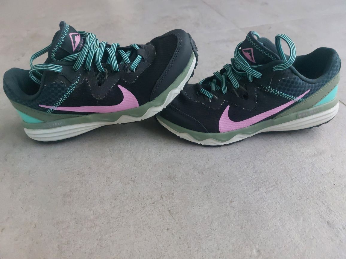 Sapatilhas NIKE TRAIL - T.37,5