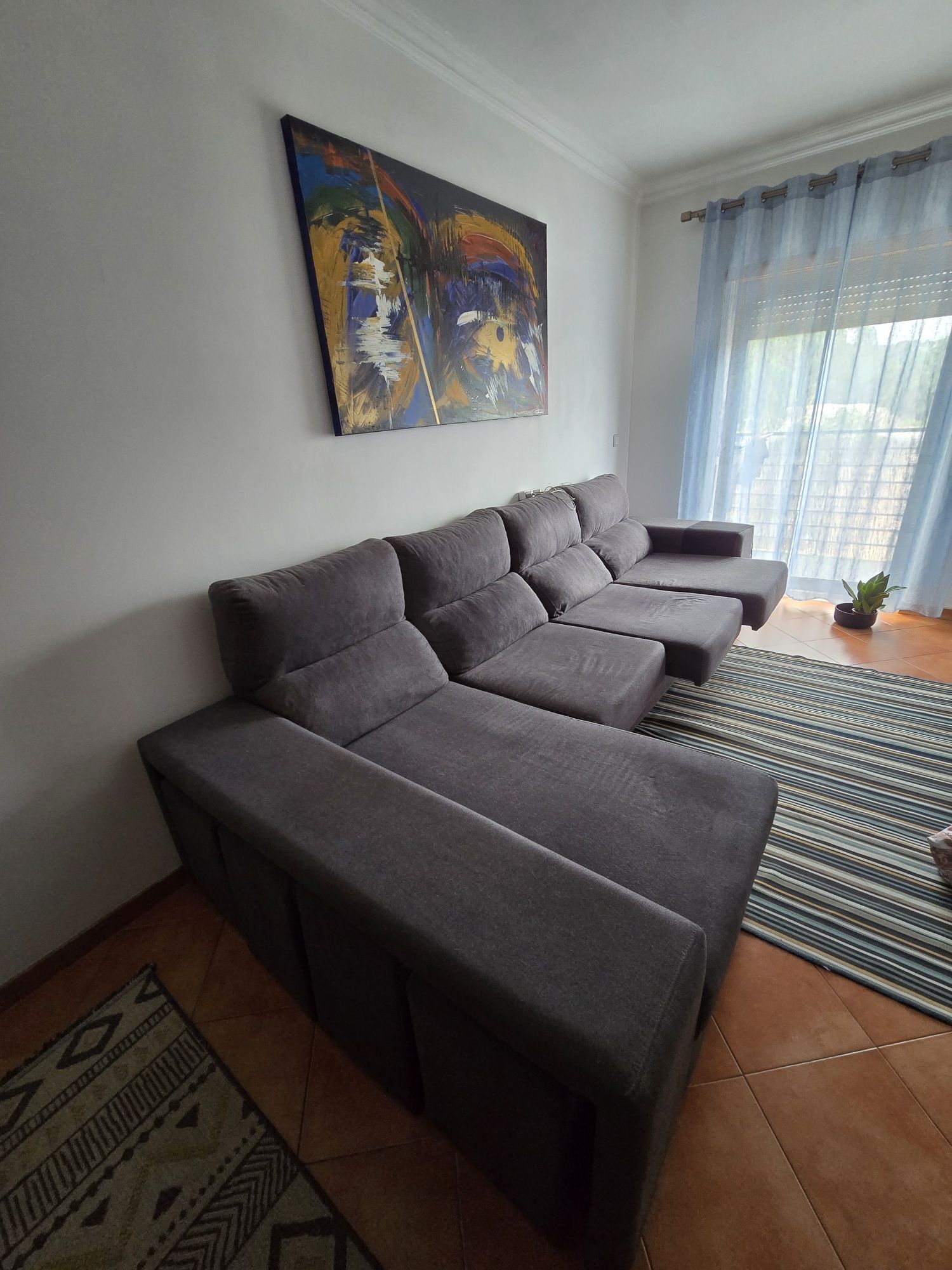Sofá 4 lugares com chaise longue