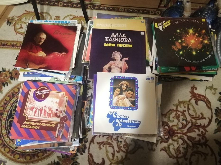 Вінілові пластинки