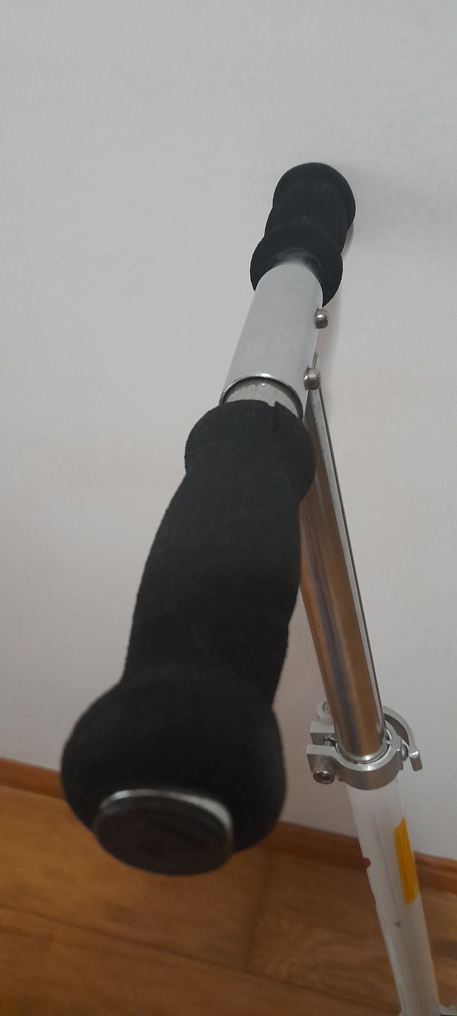Trotinete boomerang para criança, dobrável