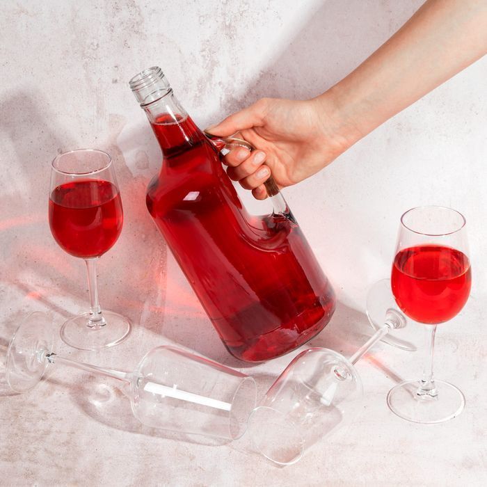 6x Butelka szklana Goliat 1,75 L na nalewki, wino, bimber z zakrętką