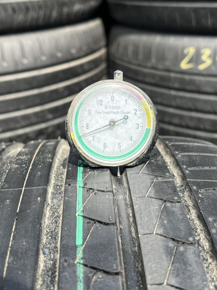 *Opony Dunlop 275/35/19 para