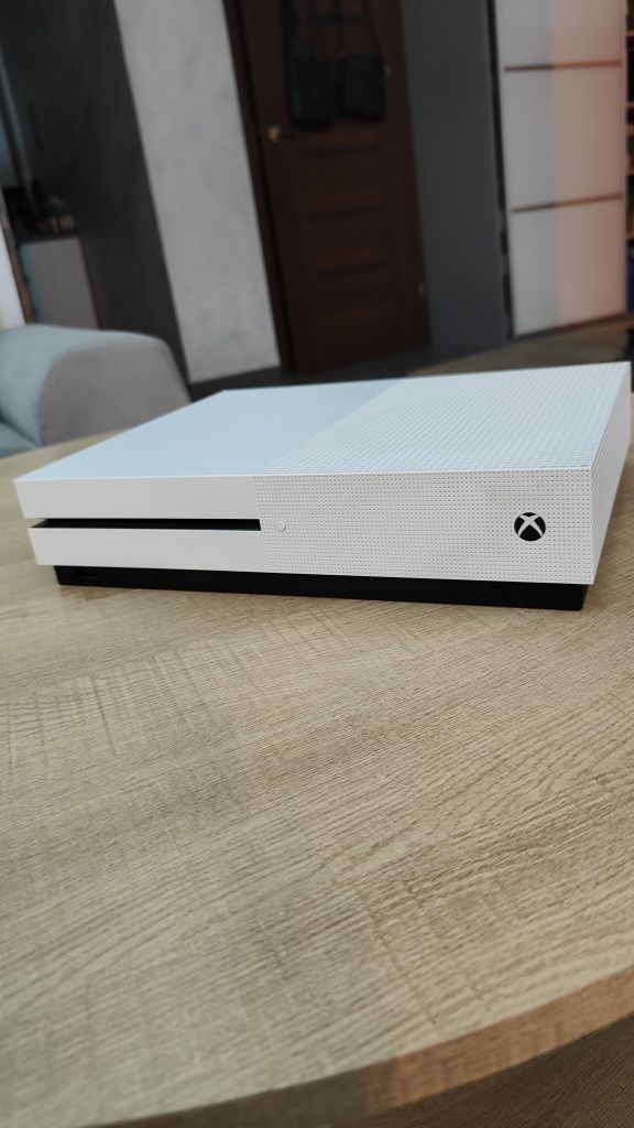 Konsola Xbox ONE S