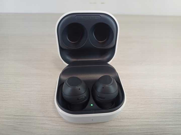 Słuchawki Samsung Galaxy Buds FE SM-R400 Grafitowy