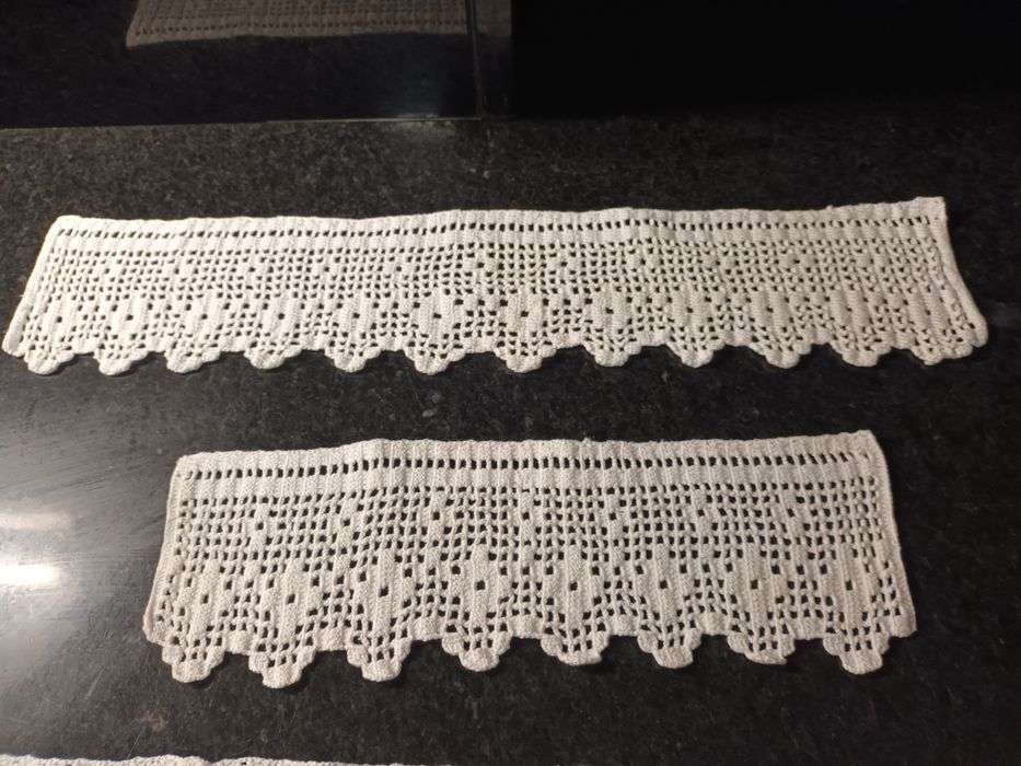 4 Bicos de Croché feitos em linha muito fina.