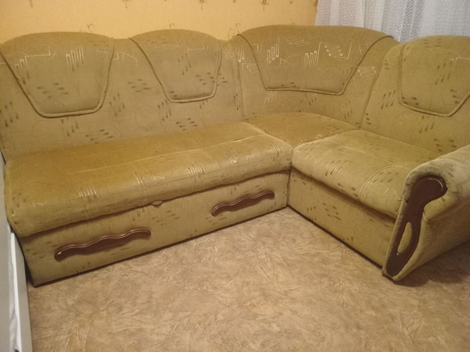Продам диван плюс крісло розкладне