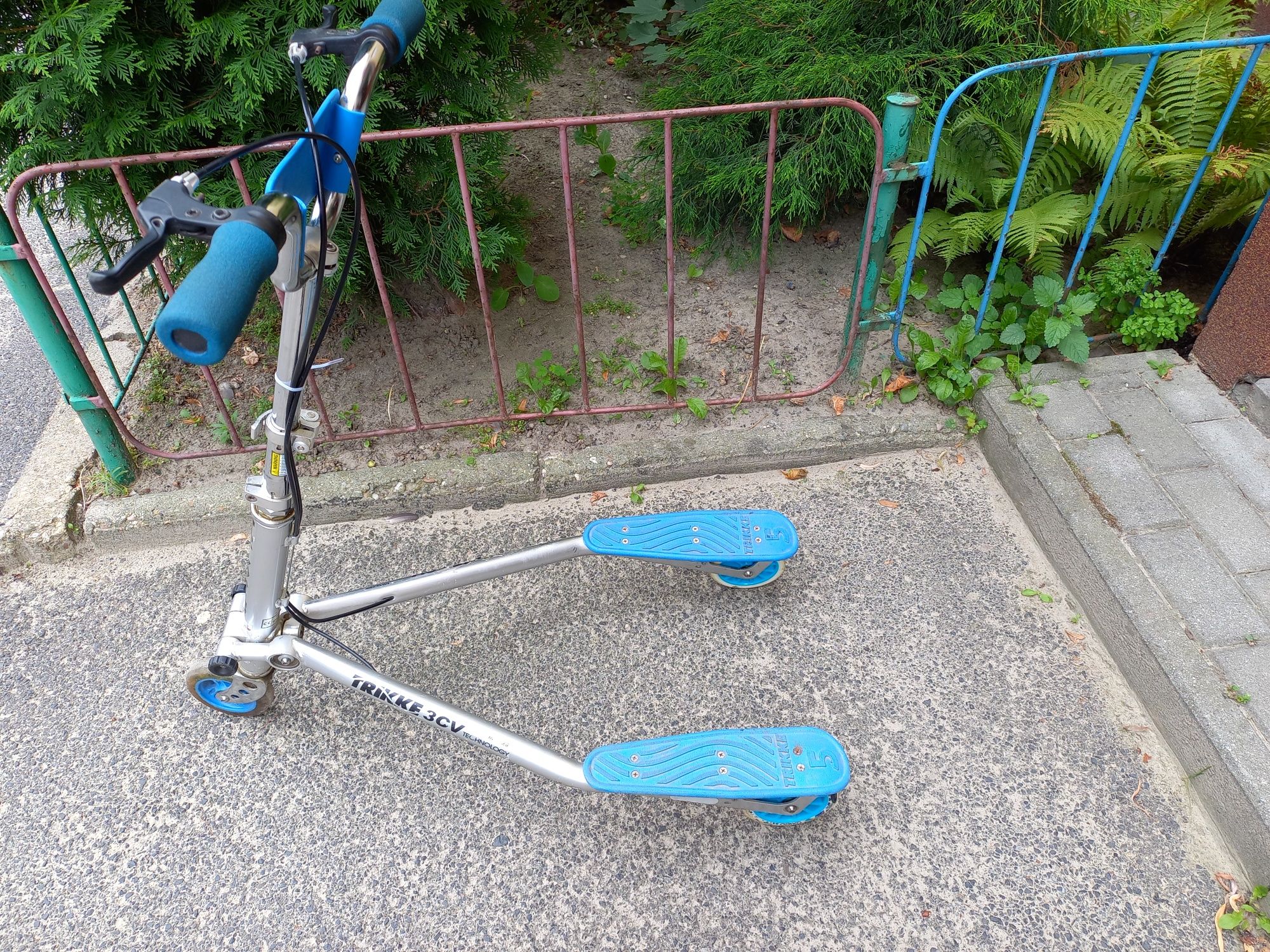 Hulajnoga trójkołowa TRIKKE 5
