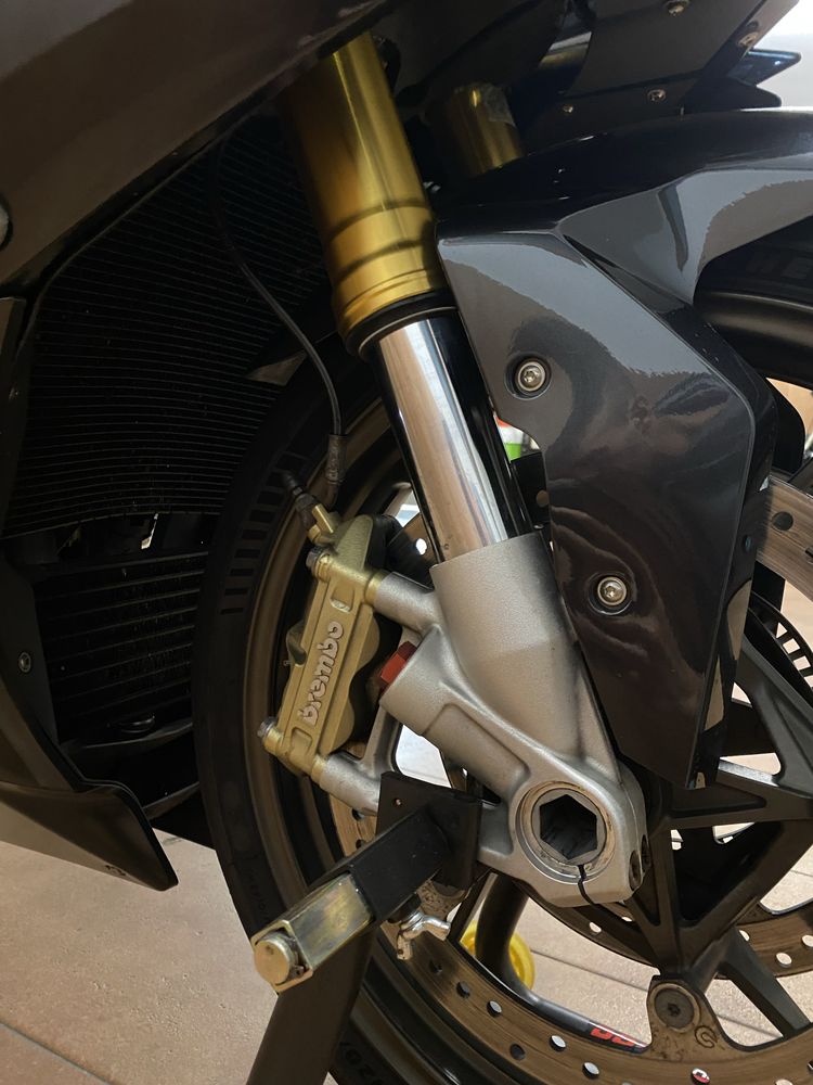 BMW S1000RR Nacional 2011