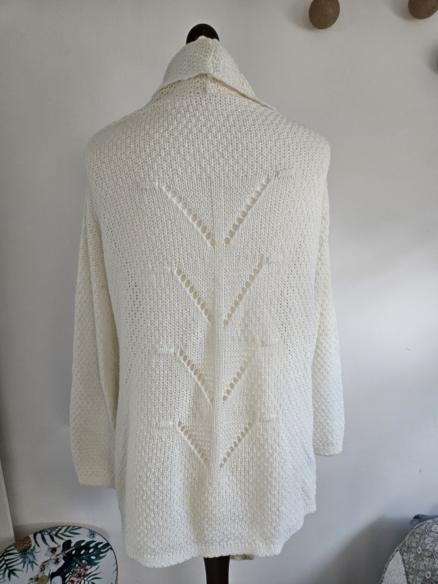 Sweter, narzutka, kardigan jasny kremowy/ ecru rozmiar 36-38
