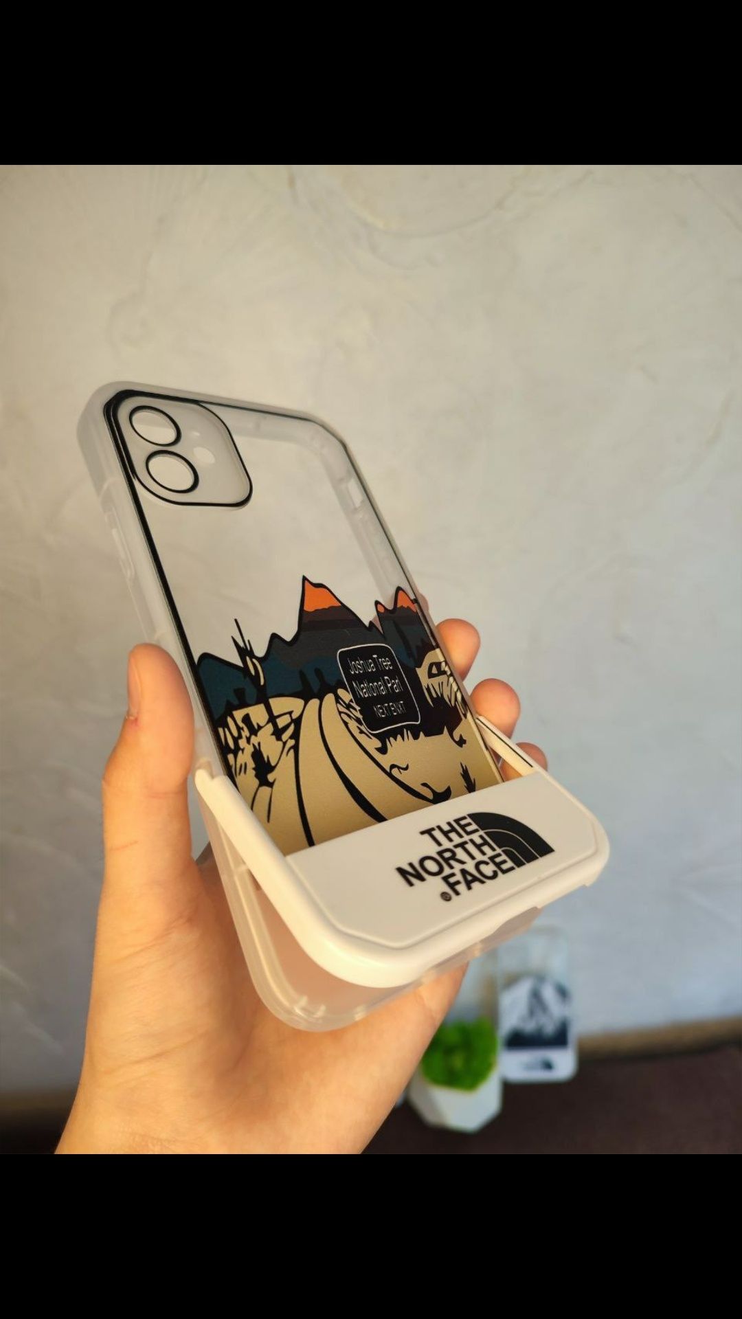 The North Face  Stand Case