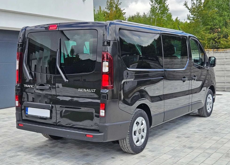 Wynajem BUS 9 osobowy wypożyczalnia Renault Trafic, Opel Vivaro i inne