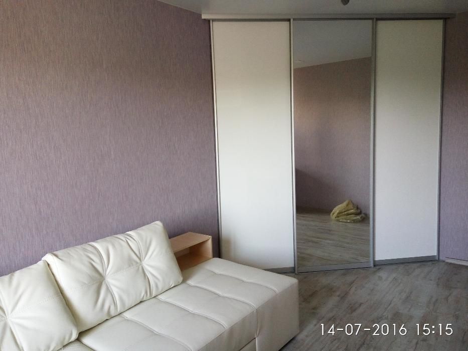 Шкаф купе угловой под заказ.