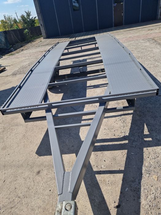 Евакуатор ,прицеп платформа ,апарель, лафета