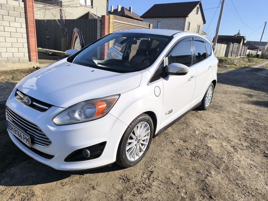 Ford c-max plagin hybrid 2013р