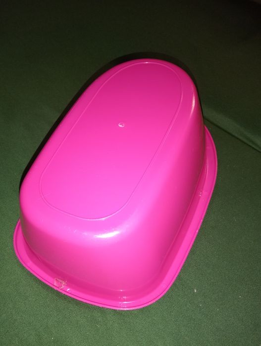 Wanienka dla lalki różowa, wys. 15 cm, dł. 35 cm