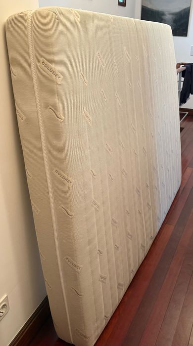 Colchão colunex em muito bom estado