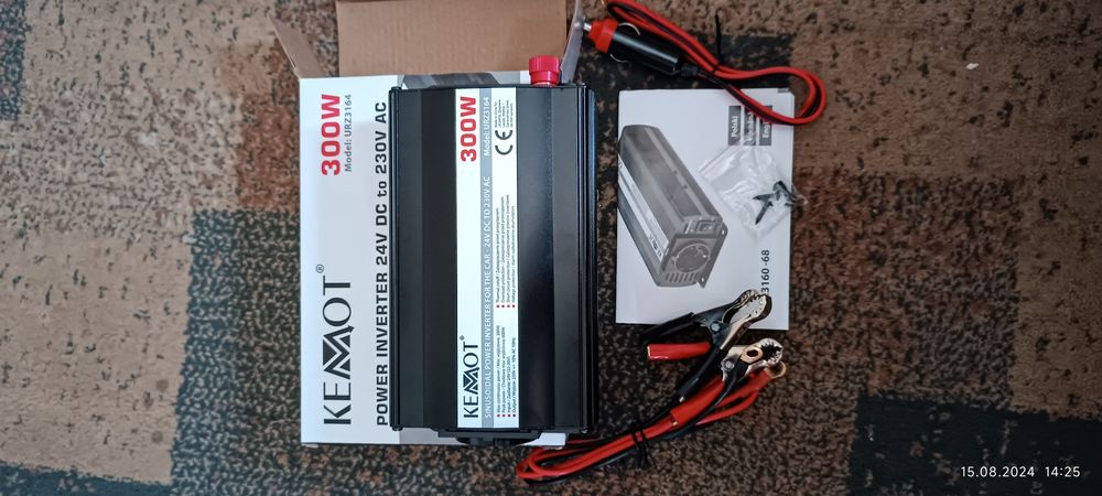 Інвертер Kemot, 24 v - 230 v. 300 watt