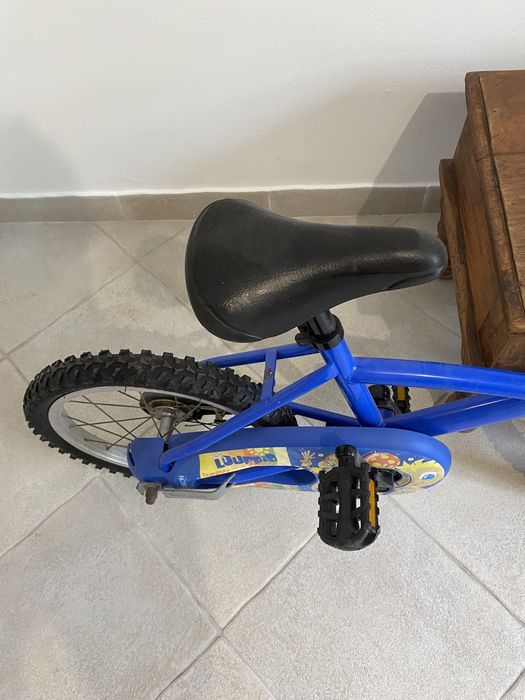 Bicicleta Criança com pedais