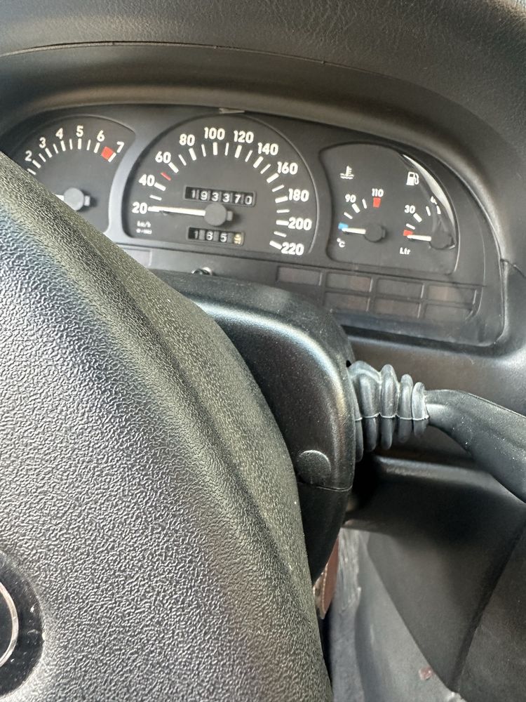Opel vectra 2.0 I