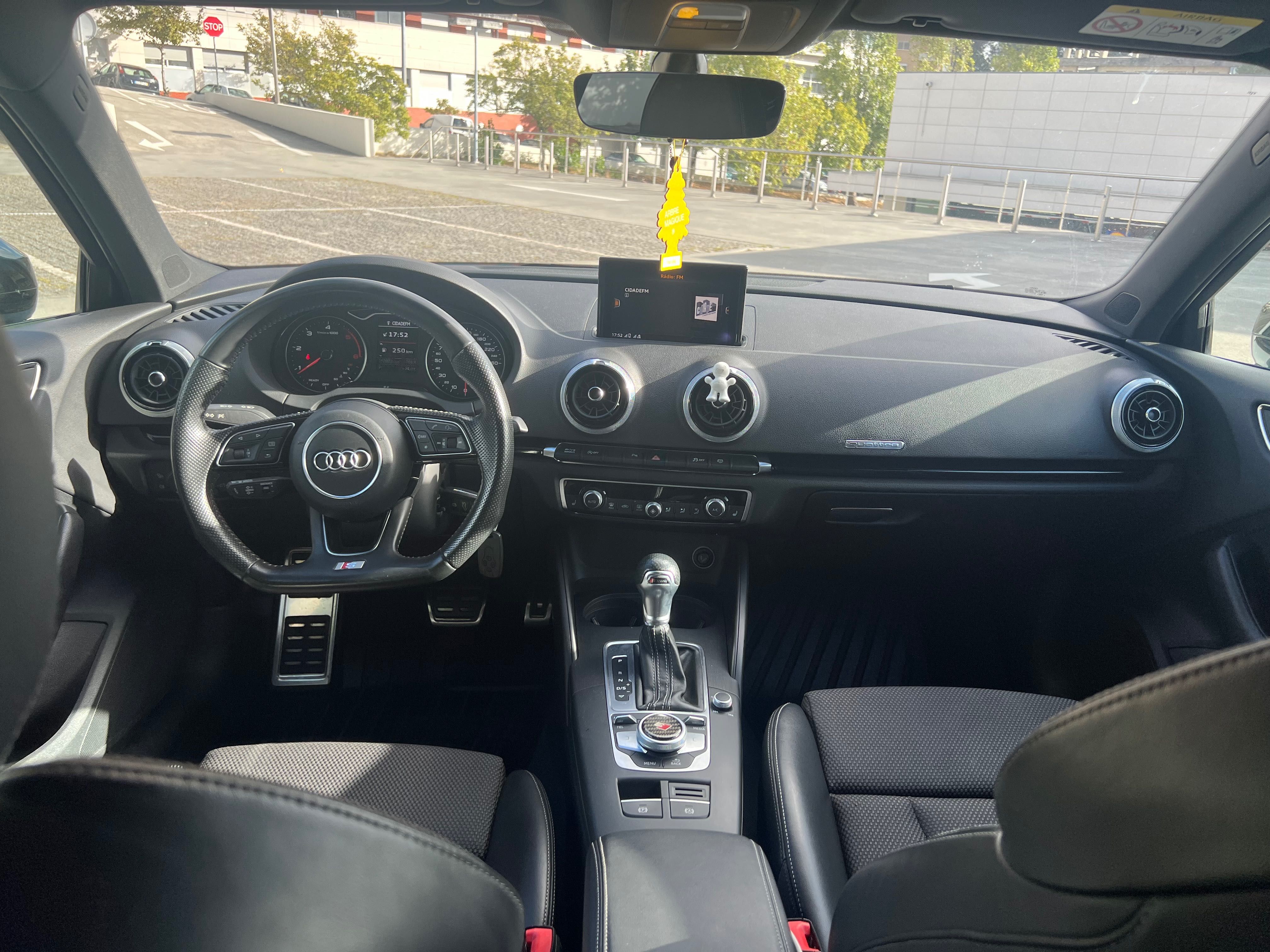 Audi A3 sportback 2.0 TDI S-line QUATTRO