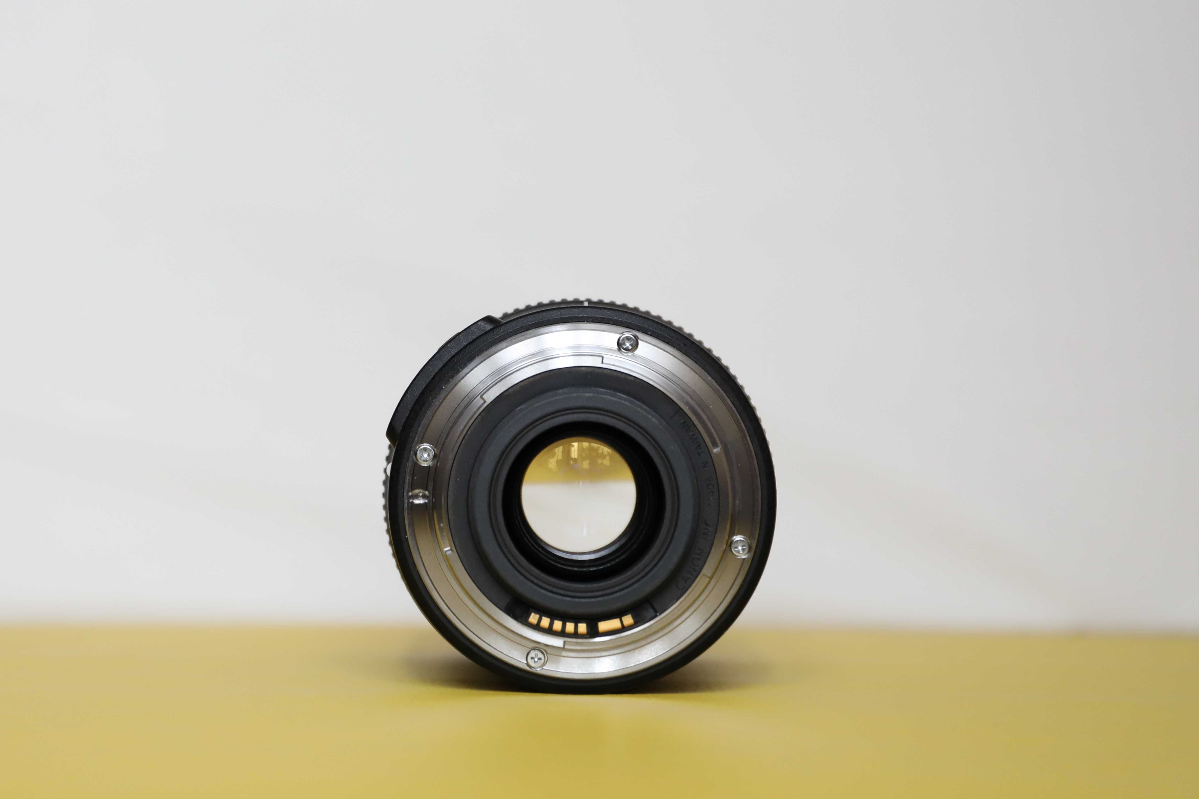 Canon EF-S 18-135mm IS Spacer-Zoom + Filtr Hama! Super Stan!