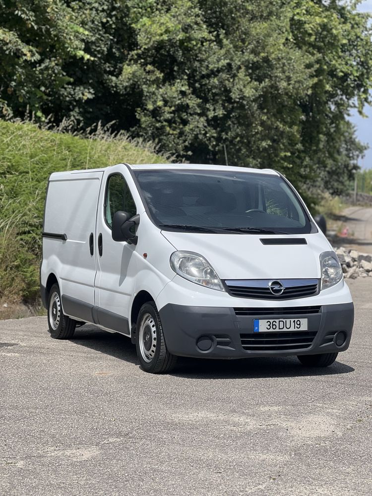 Opel Vivaro 2.0 CDTI Nacional