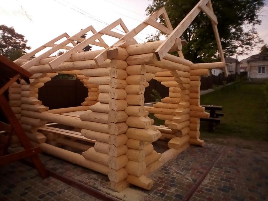 Будуемо деревяні будинки
