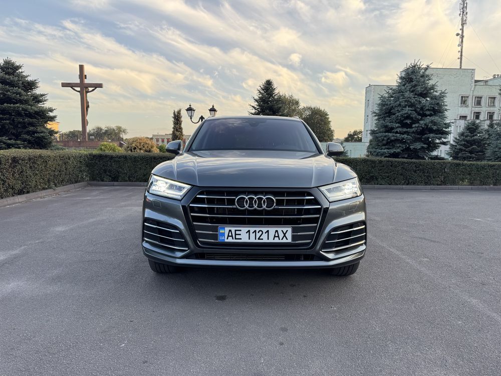 Продам audi q5 e-tron 45 Гибрид