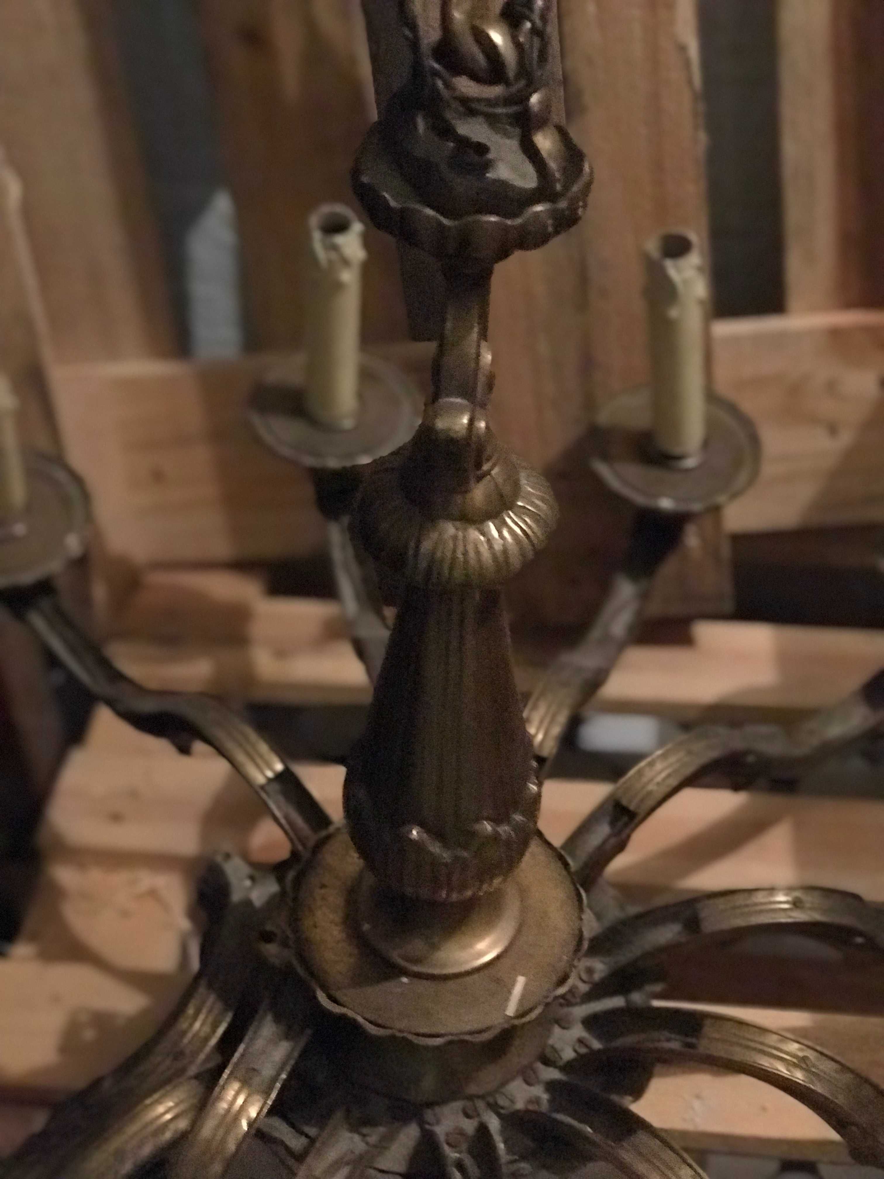 Żyrandol mosiężny, 12 ramion, Francja za bezcen