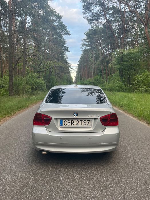 BMW e90 320d 2005 r.