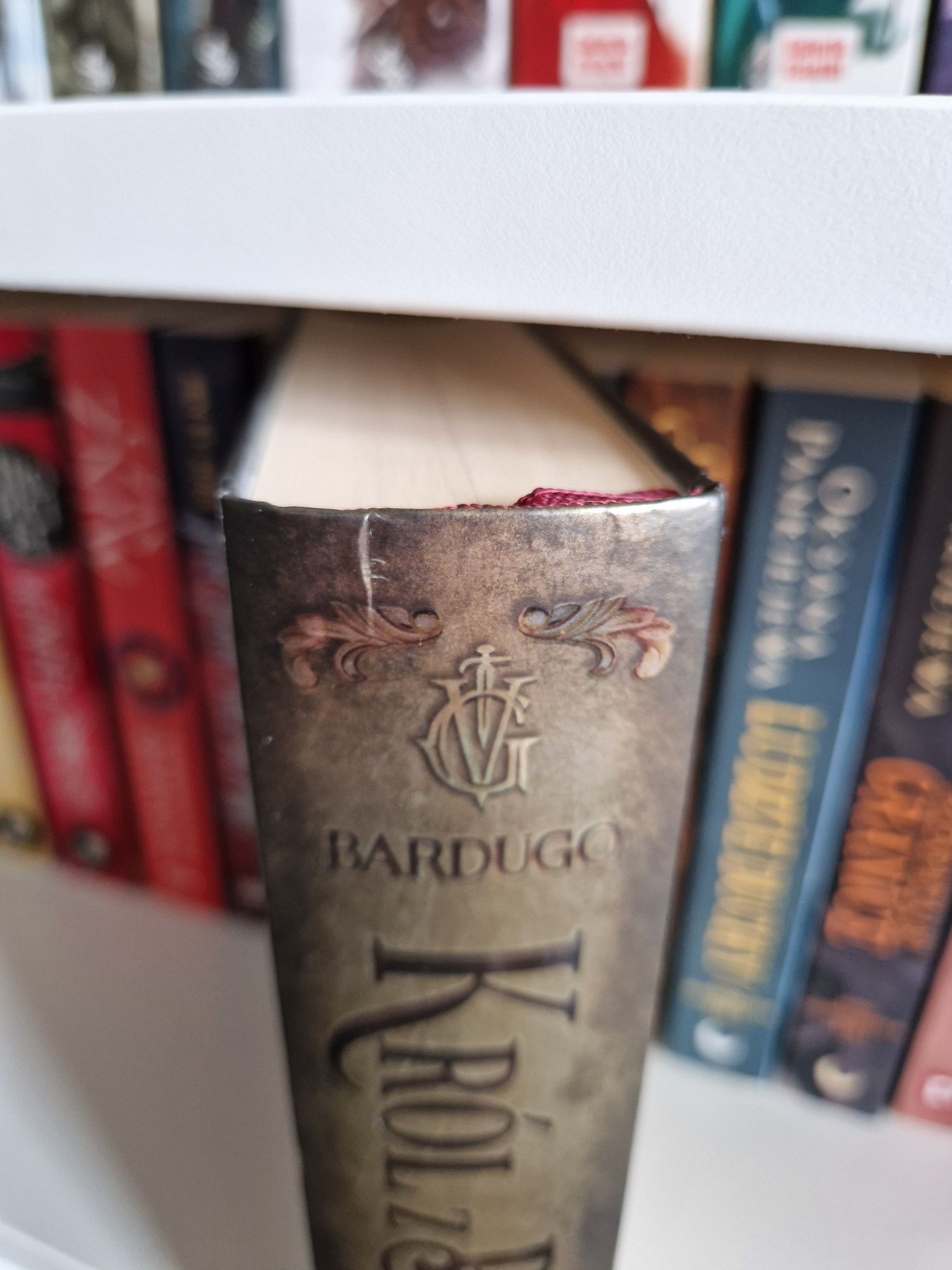Król z bliznami, Leigh Bardugo