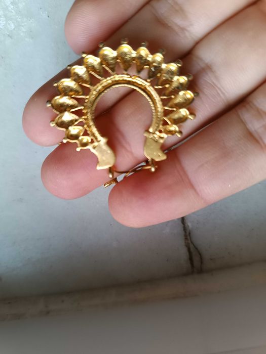 Brincos de prata dourada