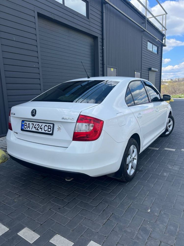 Продам Skoda Rapid 2014 р