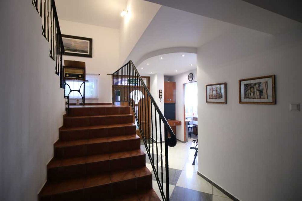 Mieszkanie/Pokoje na wynajem - długoterminowo - 2 osobowe i 3 osobowe!