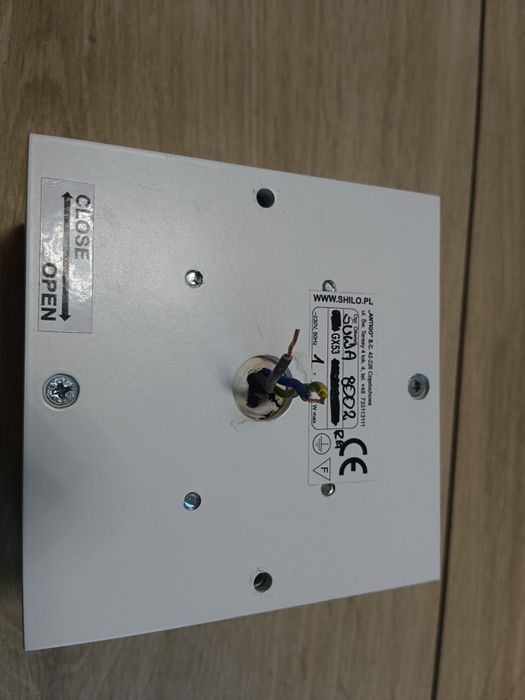 Shilo Plafon IP 44 Suwa - Biały (100x100mm)