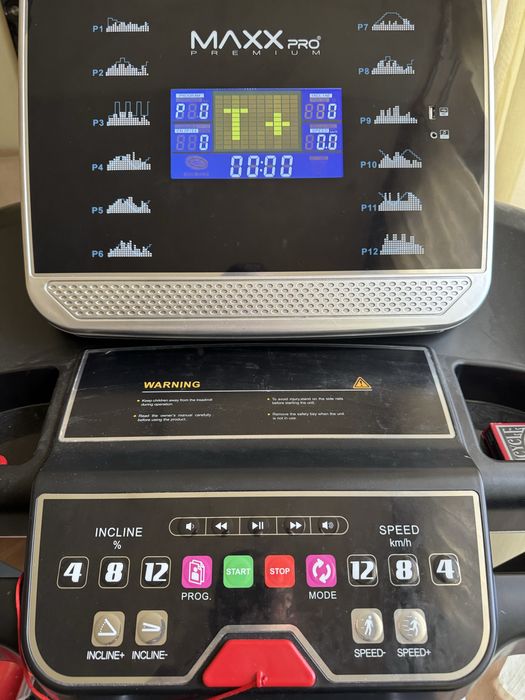Бігова доріжка Maxx PRO