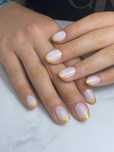 Serviço de manicure e pedicure