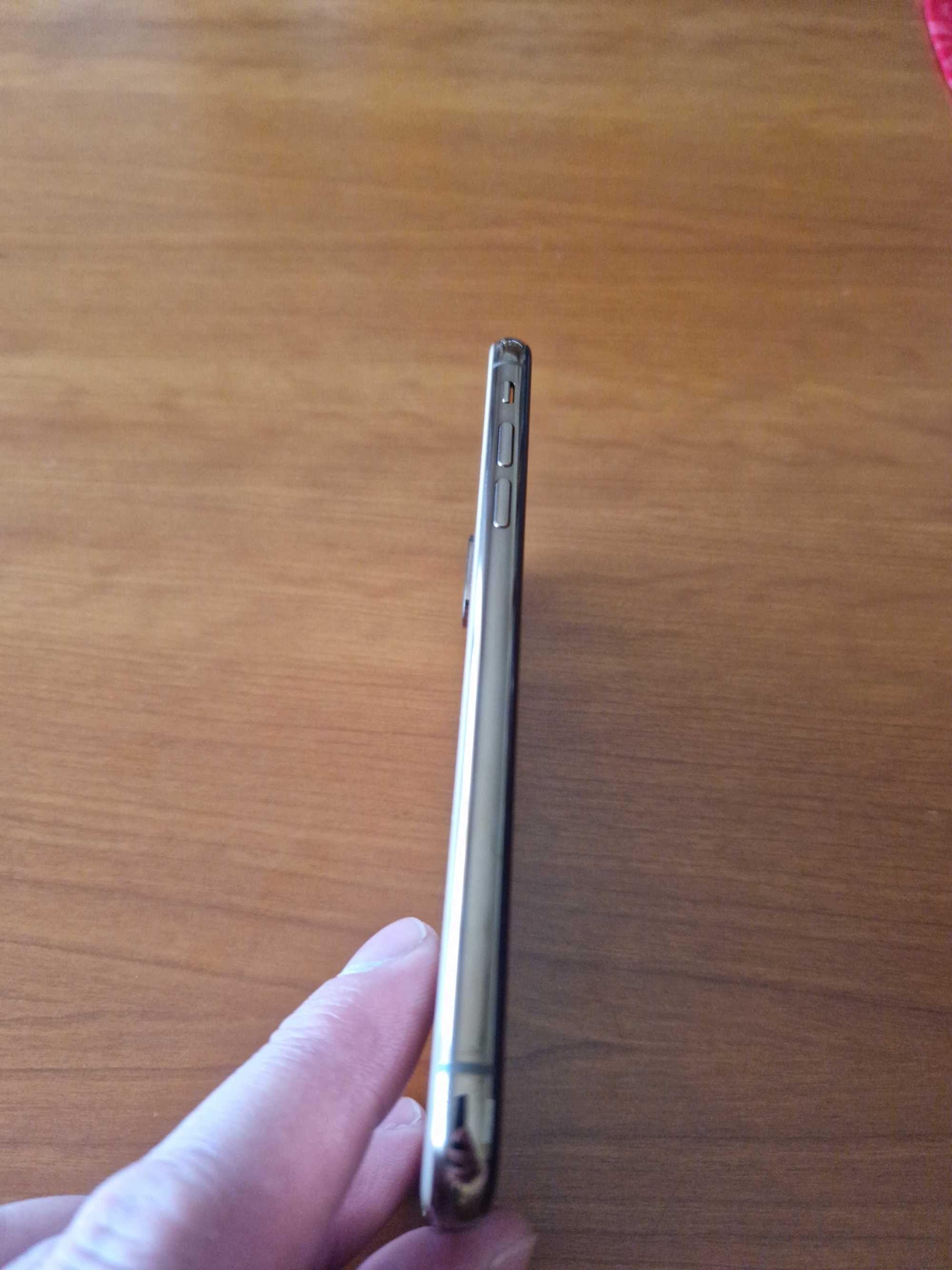 iPhone XS 64 GB Gold