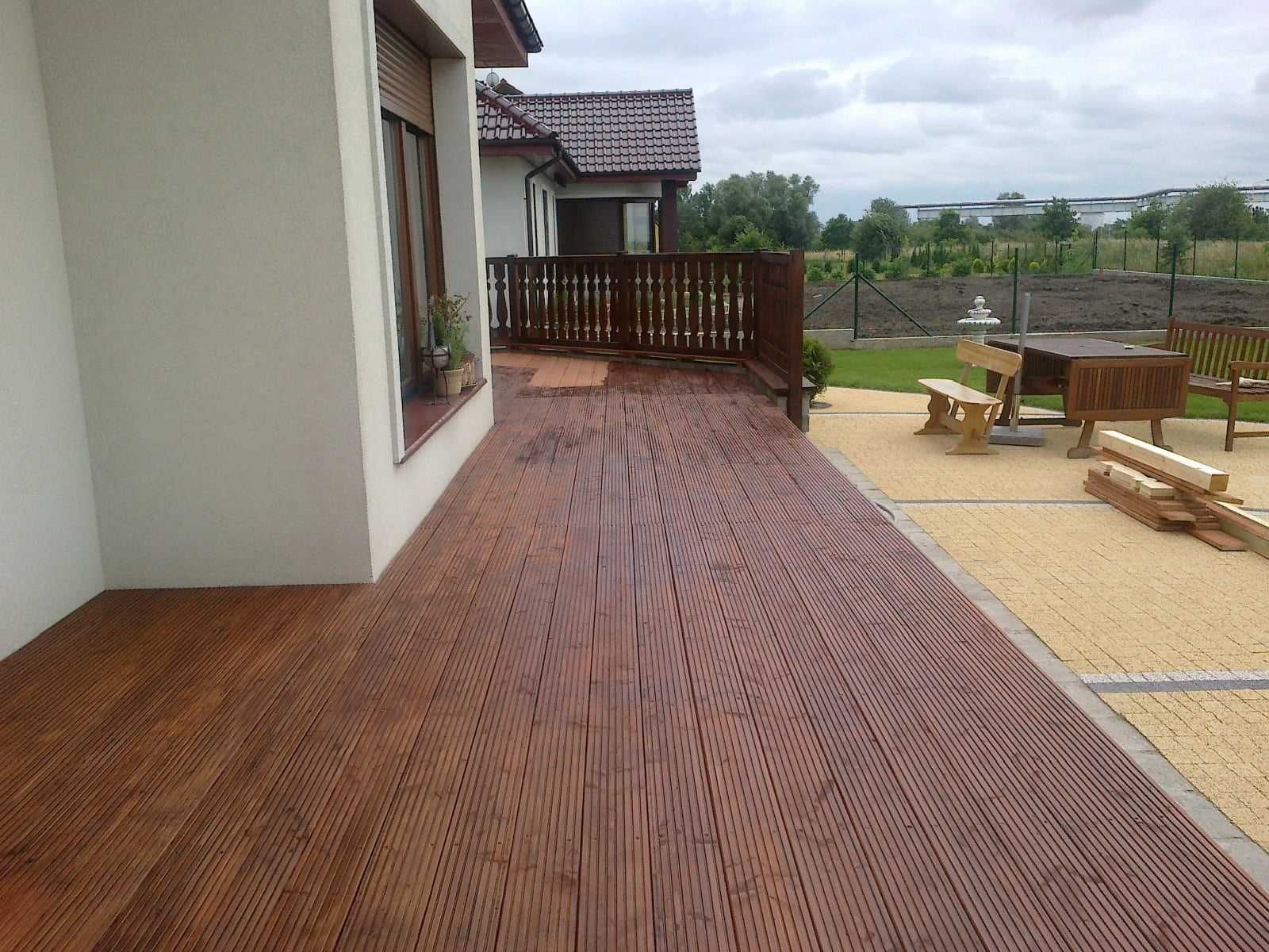 Renowacja Tarasów Drewnianych i Kompozytowych - czyszczenie/malowanie