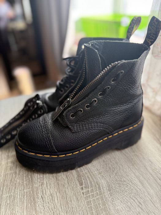 Оригінал Dr. Martens Sinclair–Black Aunt Sally Др. Мартинс р.37. Торг