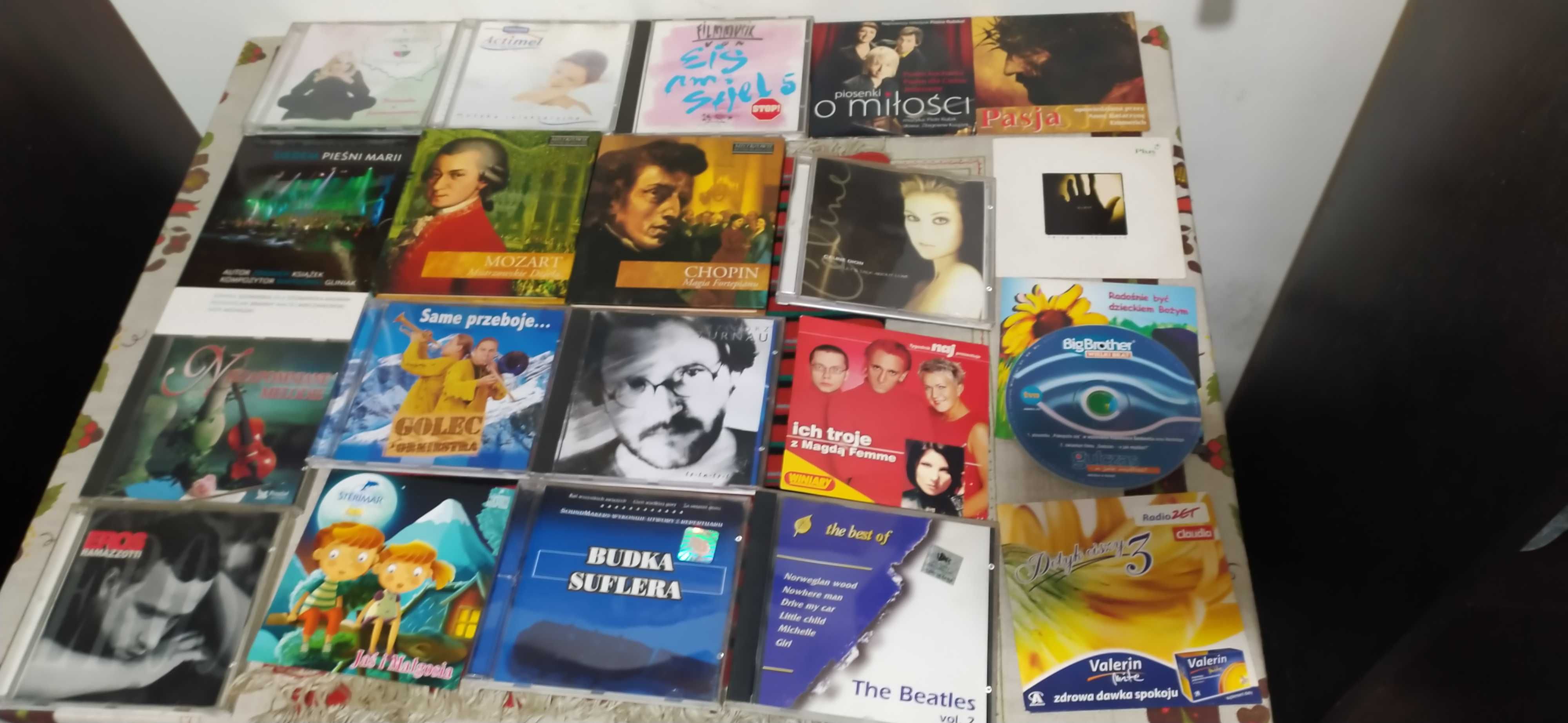 Płyty CD z muzyką Celine Dion Mozart Chopin Budka Suflera Beatles Eros
