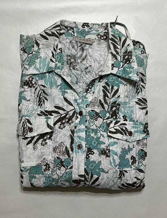 Blusas de Senhora com Estampado Floral