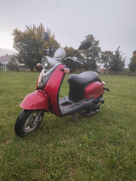 Скутер  Yamaha Vino