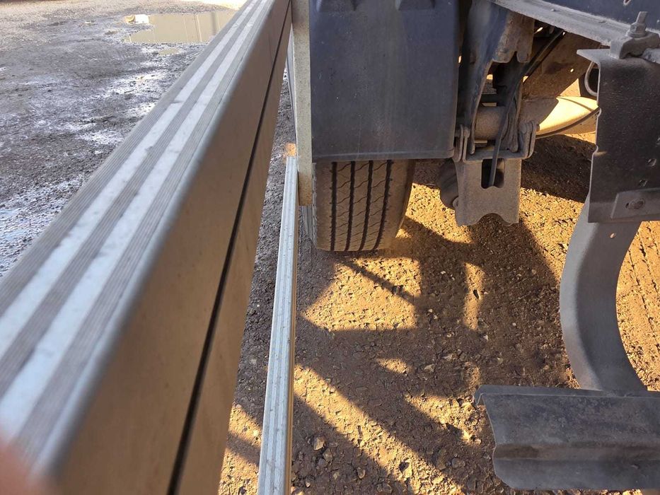 Na sprzedaż Naczepa stalowa SCHMITZ HARDOX