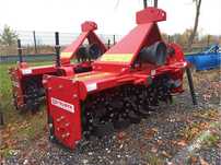 Glebogryzarka firmy STRUMYK Gryza Transport